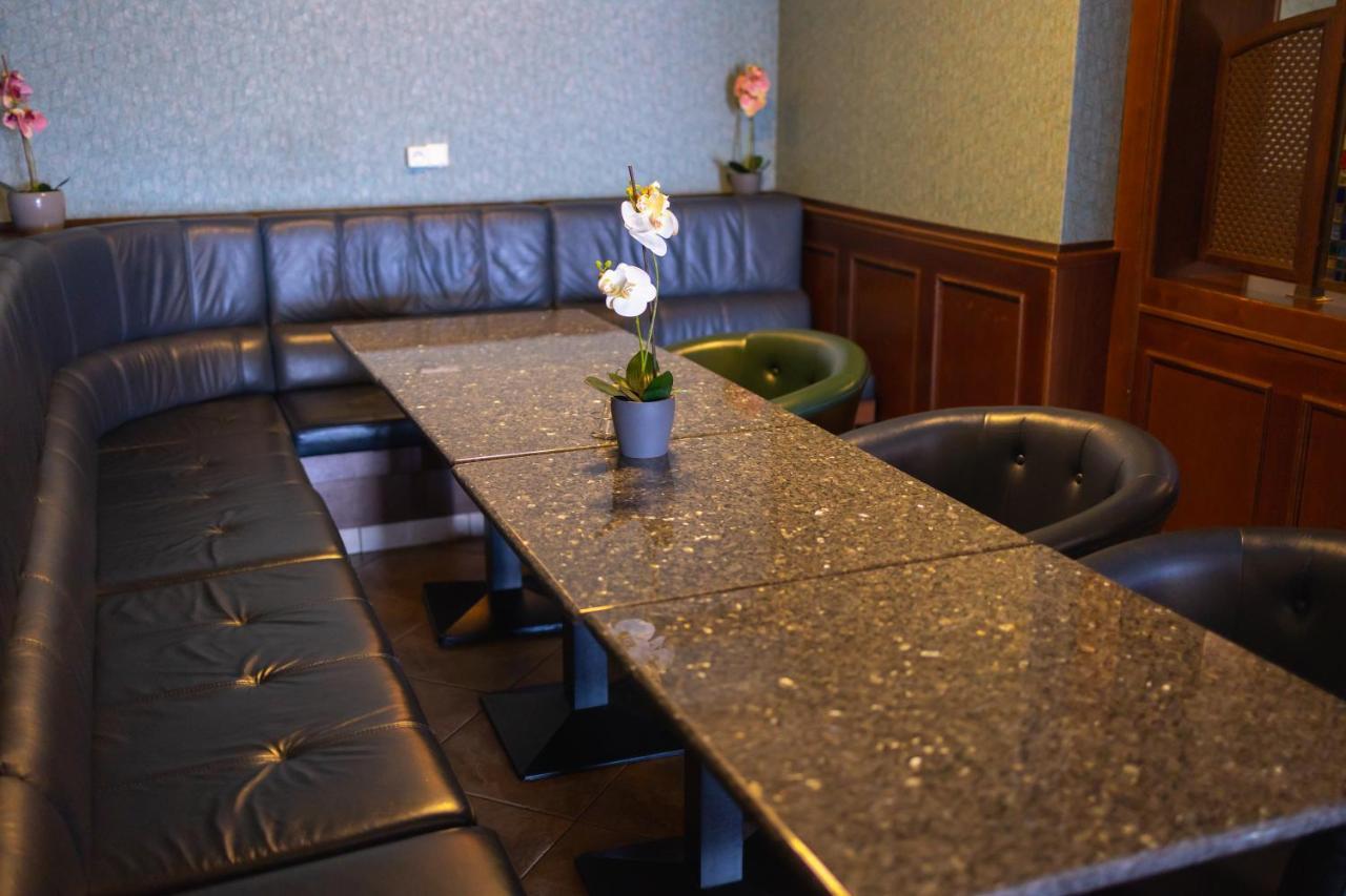 Dabas Hotel Екстериор снимка